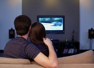 Ремонт или покупка нового телевизора: что выгоднее?