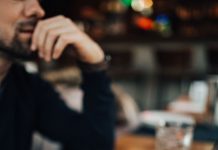 Как настроить портативный внешний монитор для ноутбука