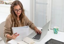 Онлайн платформа для гибридных мероприятий: возможность проводить конференцию, отвечающую всем требованиям заказчика и ее участников