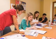 Почему испанский лучше изучать в общении с носителем языка