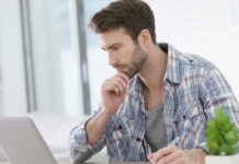 Кто зарабатывает в интернете, и какими способами, как пишет Seoded.ru