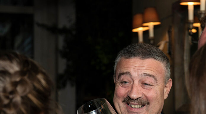 Где искать хорошего свадебного фотографа