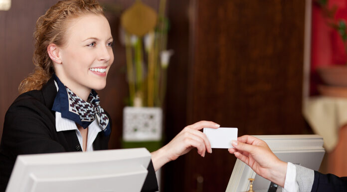 Как управлять отелем удаленно при помощи системы Bnovo