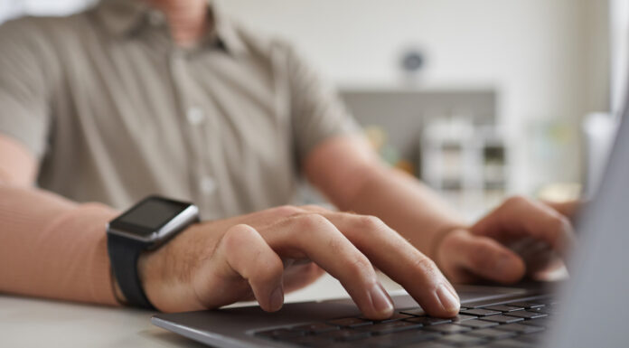 Зачем нужна почта на домене для корпоративного сайта