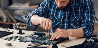 Ремонт ноутбуков Киев: почему он периодически нужен даже аккуратным владельцам техники