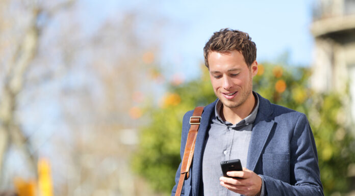 Так ли хорош «Серый» вотсап?