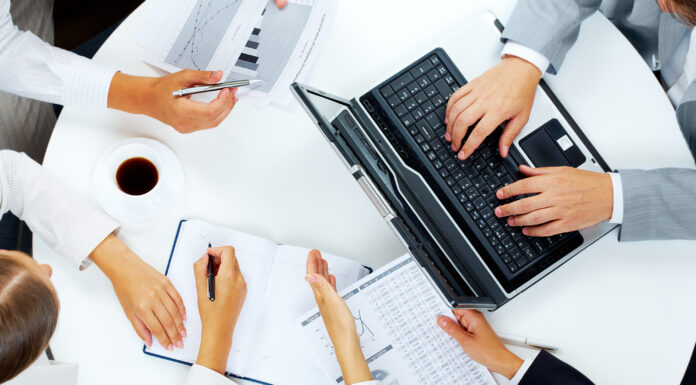 Кто помогает урегулировать ситуацию с налогообложением компании