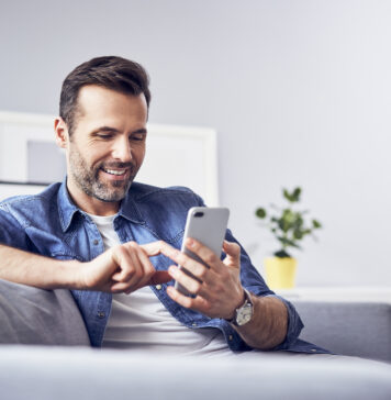 Последняя версия спортивного симулятора для мобильного FIFA Mobile 23