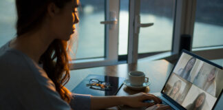 Главные плюсы программ для поиска синонимов