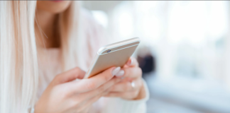СМС рассылки: какие организации пользуются такой услугой