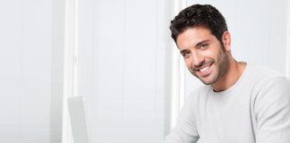 Как использование Kubernetes (K8s) помогает в автоматизации управления контейнерами