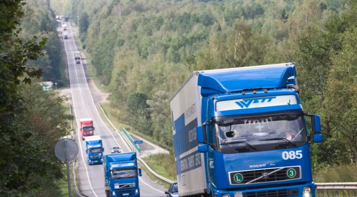 Влияние политических и экономических факторов на международные грузоперевозки в Россию: тенденции и вызовы