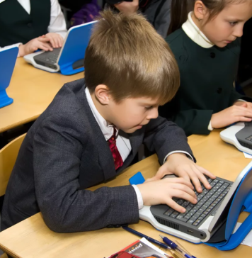 Доступное образование в сфере программирования для школьников