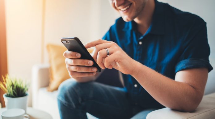 Что дает конструктор чат-бота для мессенджера Ватсап: этапы, сложности, функции