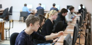 Где пройти курсы по компьютерной грамотности в Казахстане: почему стоит учиться в центре Smartmouse