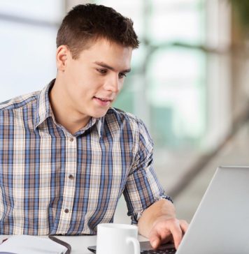 Плюсы и минусы работы в крупной торгово-производственной фирме: за что хвалят офис организации