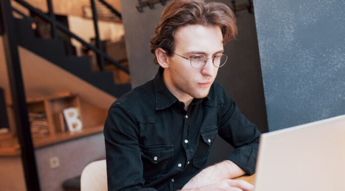 Как CRM-системы помогают риэлторам и агентствам недвижимости увеличивать продажи и оптимизировать работу: подробности