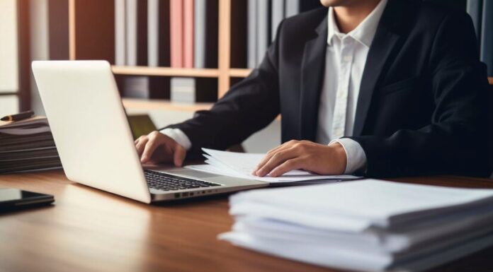 Как выбрать юриста для оформления банкротства: нюансы