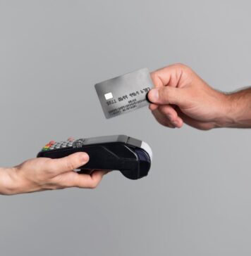 Прием платежей банковскими картами: что нужно знать бизнесу