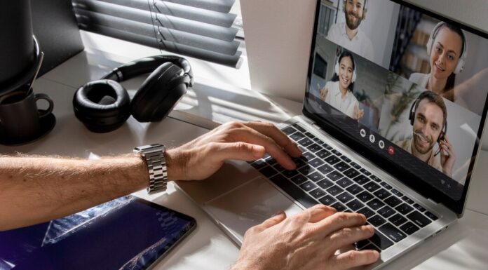 Как выбрать интерактивную онлайн доску для эффективной совместной работы