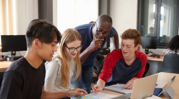 Как построить карьеру в сфере информационной защиты