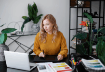 Генератор случайных цветов: инструмент для вдохновения дизайнеров