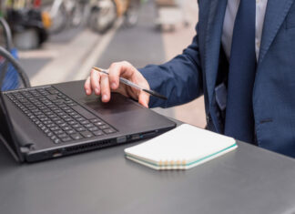 Регистрация бизнеса онлайн: полное пошаговое руководство по открытию ИП и ООО