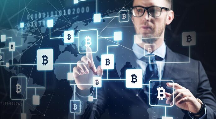 Кто может помочь с внедрением технологии блокчейн в бизнес процесс: подробности