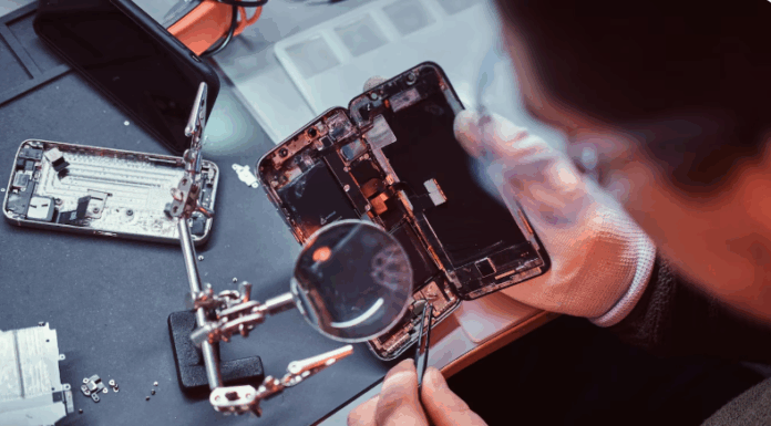 Профессиональный ремонт телефонов в Екатеринбурге: гарантия качества и надежности